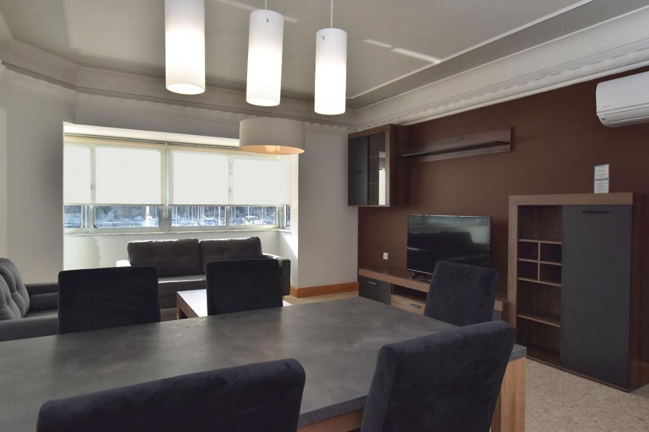 2 Bedroom, Central And Spacious Apartment With Sea View - 2 Мсида Экстерьер фото