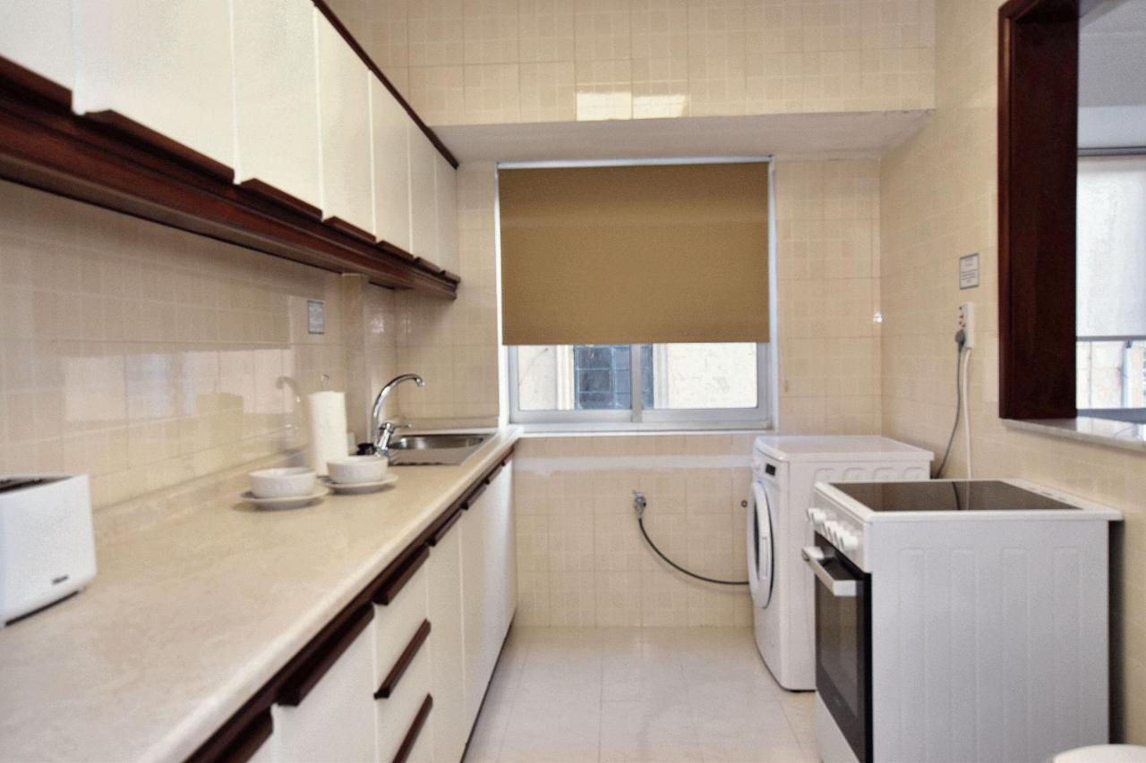 2 Bedroom, Central And Spacious Apartment With Sea View - 2 Мсида Экстерьер фото